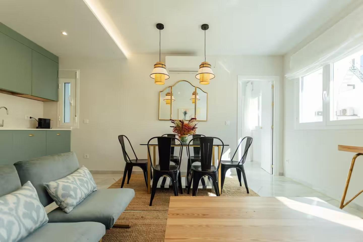 Апартаменты Reformed And Comfy- 2Bd 2Bth- Arenal Севилья Экстерьер фото